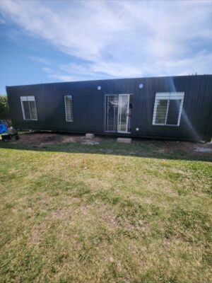 40 pies personalizado exterior Exterior de una casa contenedor en Uruguay